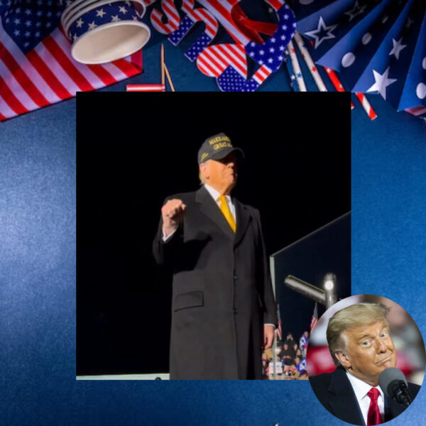 TRUMP BLACK GOLD MAGA HAT1